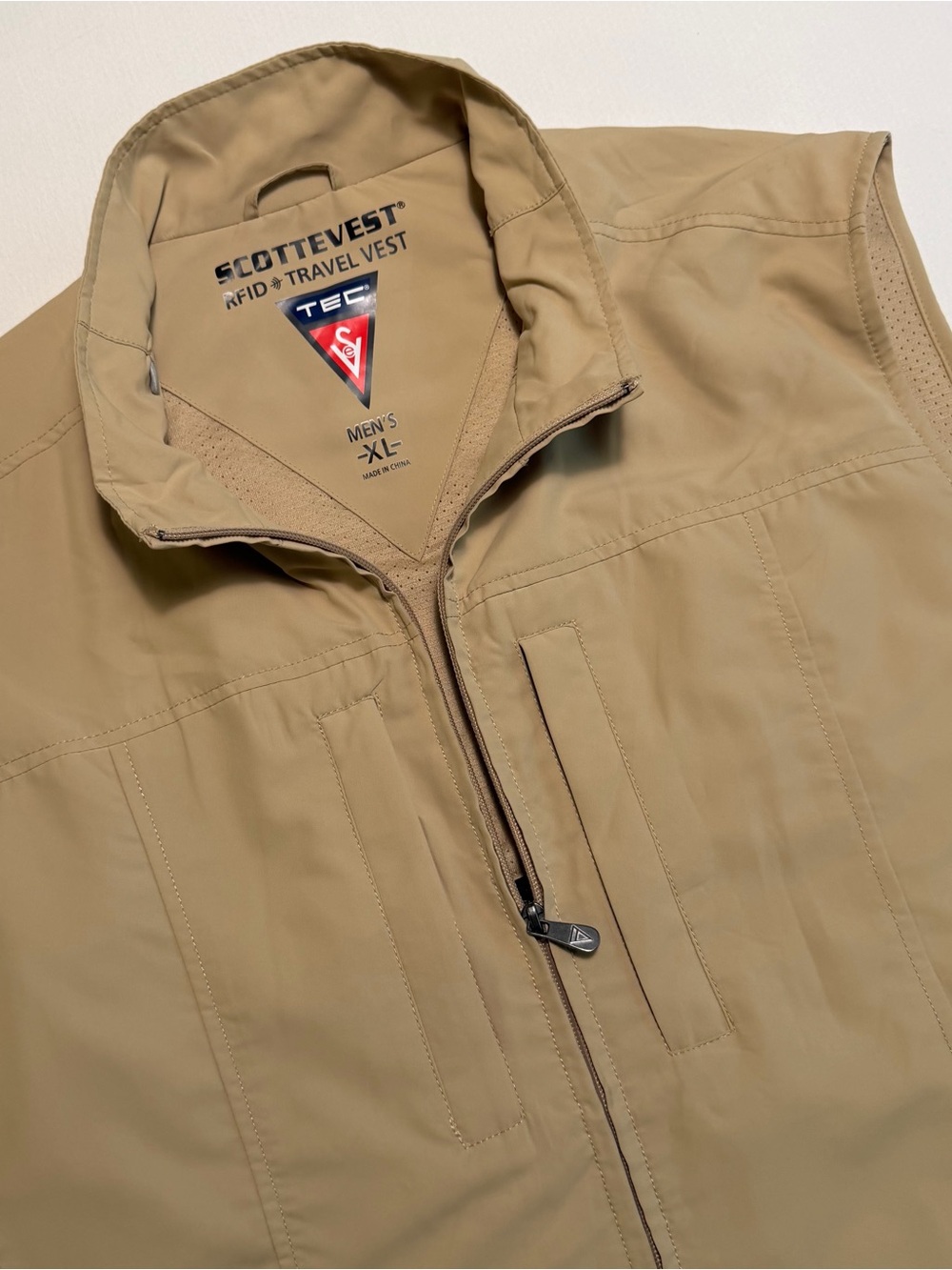 SCOTTeVest RFID Travel Vest Men XL Commute Travel Hiking Trail Office Full Zip